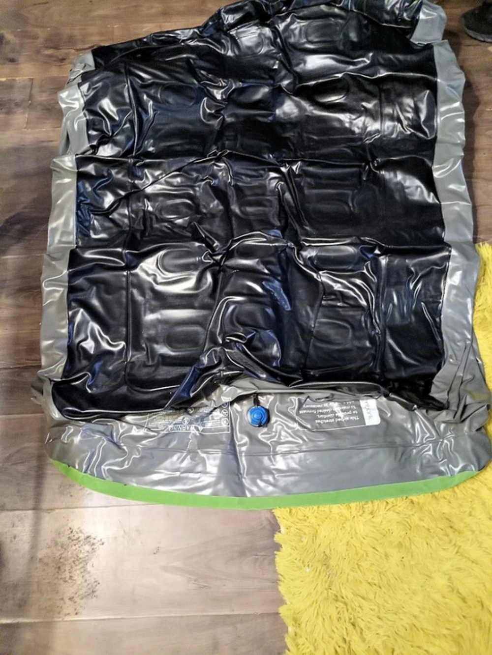 embark Inflatable Camping Pad Black & Gray